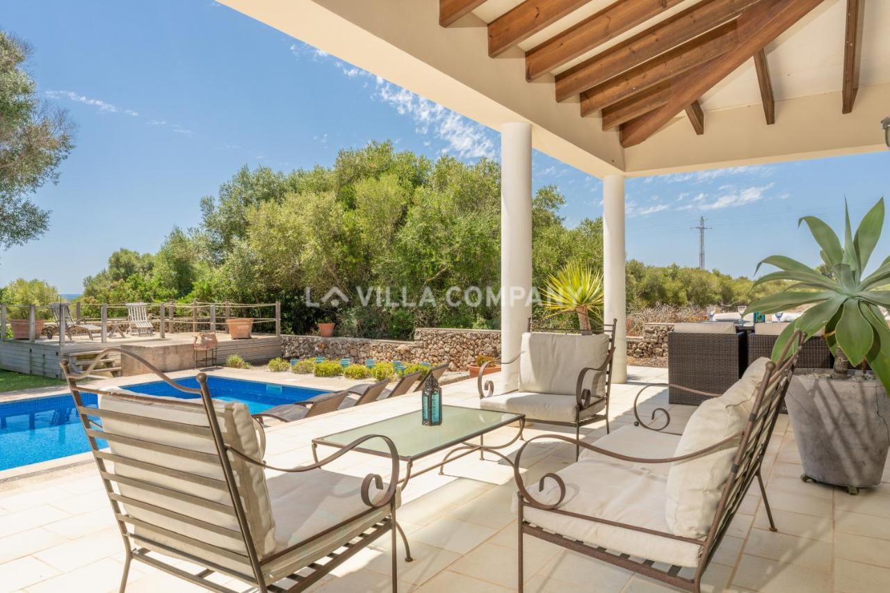 Villa Mala Bay 마혼 외부 사진
