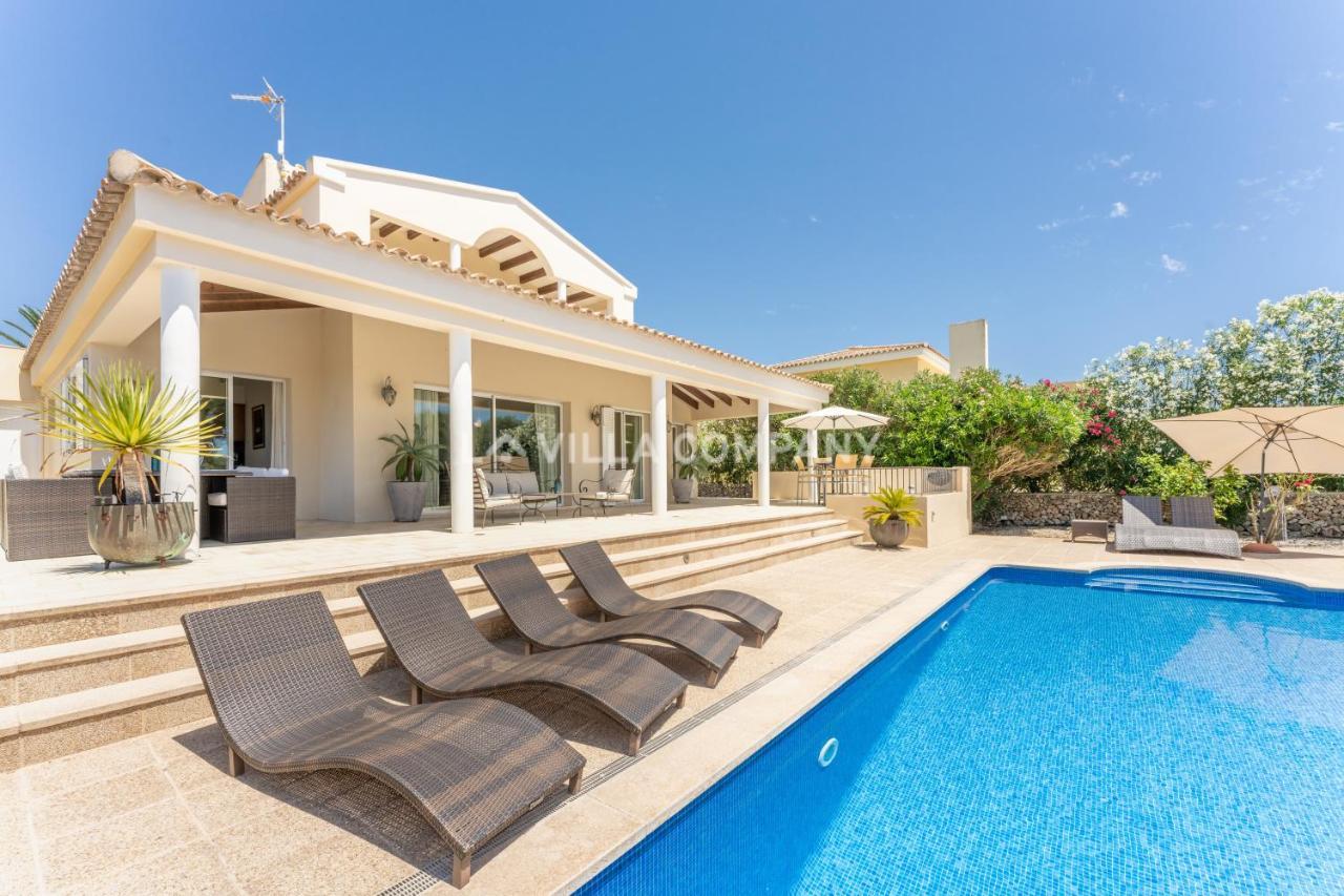 Villa Mala Bay 마혼 외부 사진