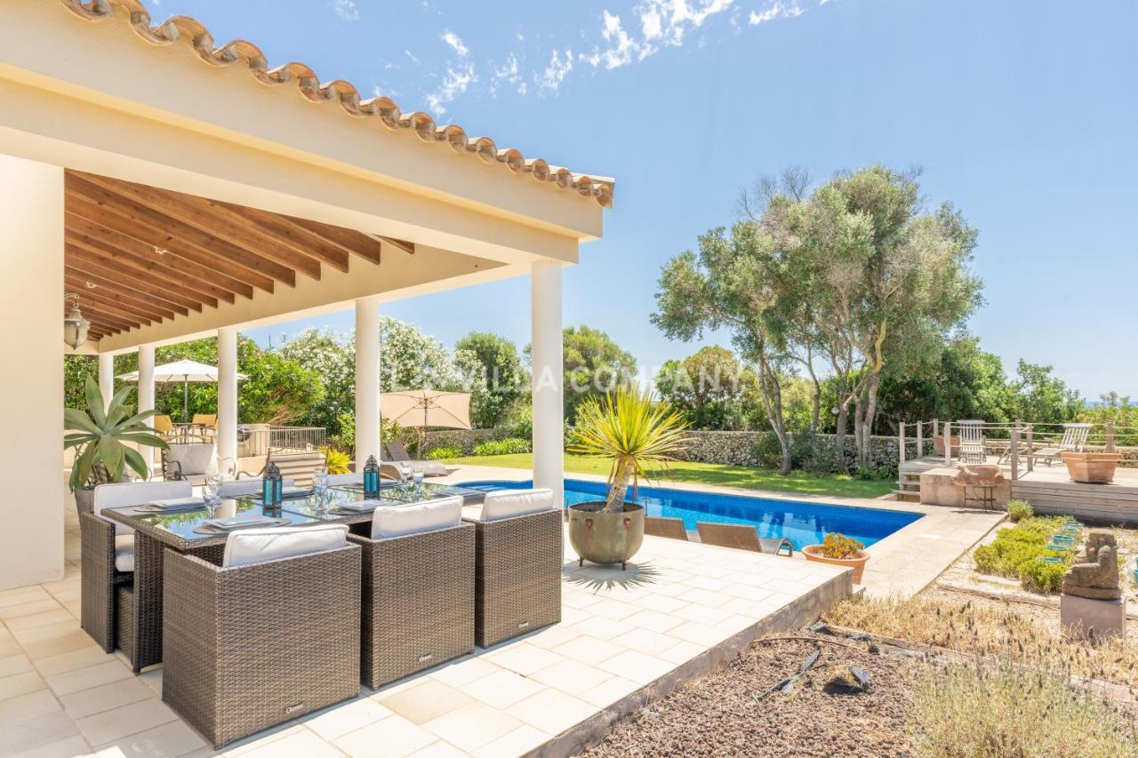 Villa Mala Bay 마혼 외부 사진