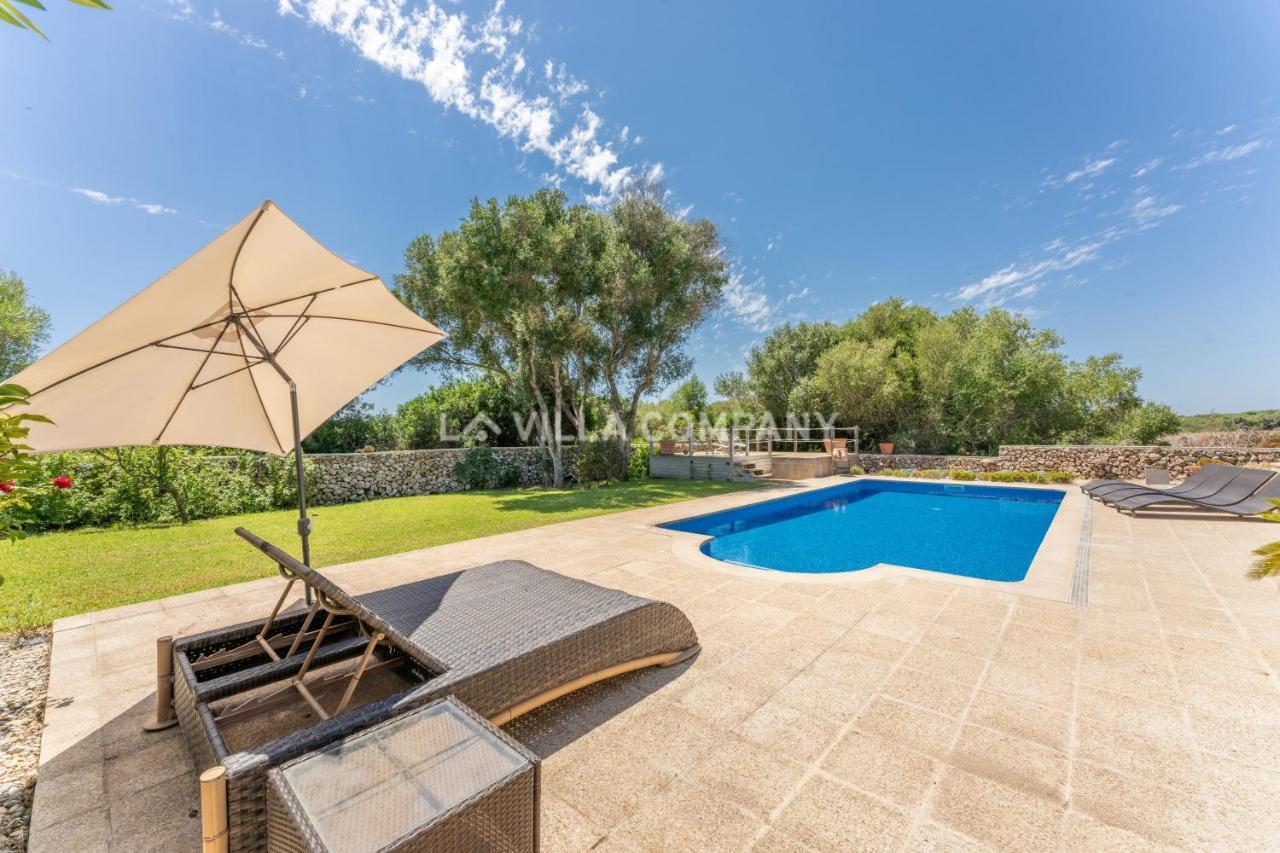 Villa Mala Bay 마혼 외부 사진