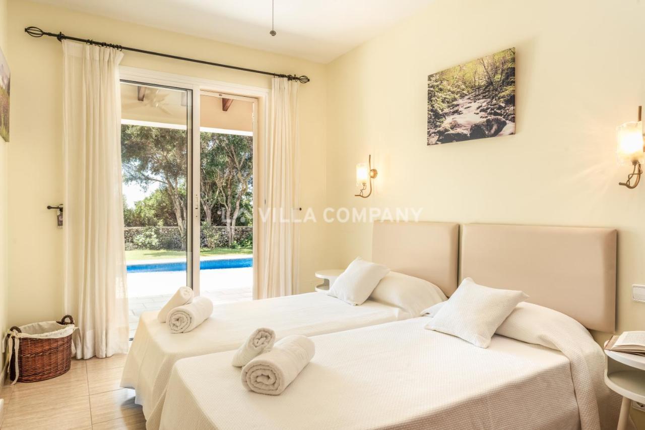Villa Mala Bay 마혼 외부 사진