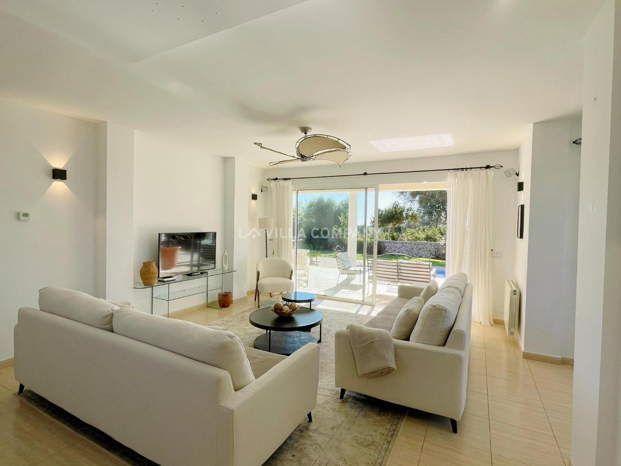 Villa Mala Bay 마혼 외부 사진